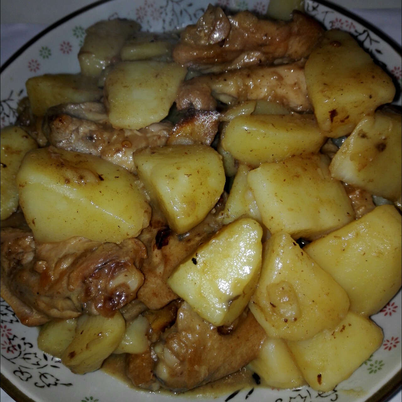 土豆炖鸡翅（快手零失败）