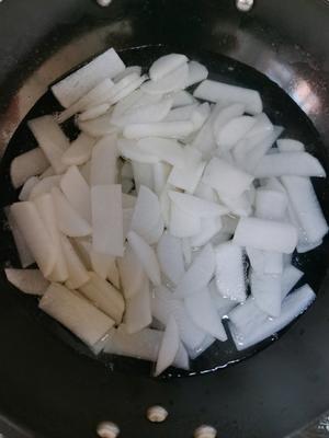 萝卜白肉连锅汤的做法 步骤8