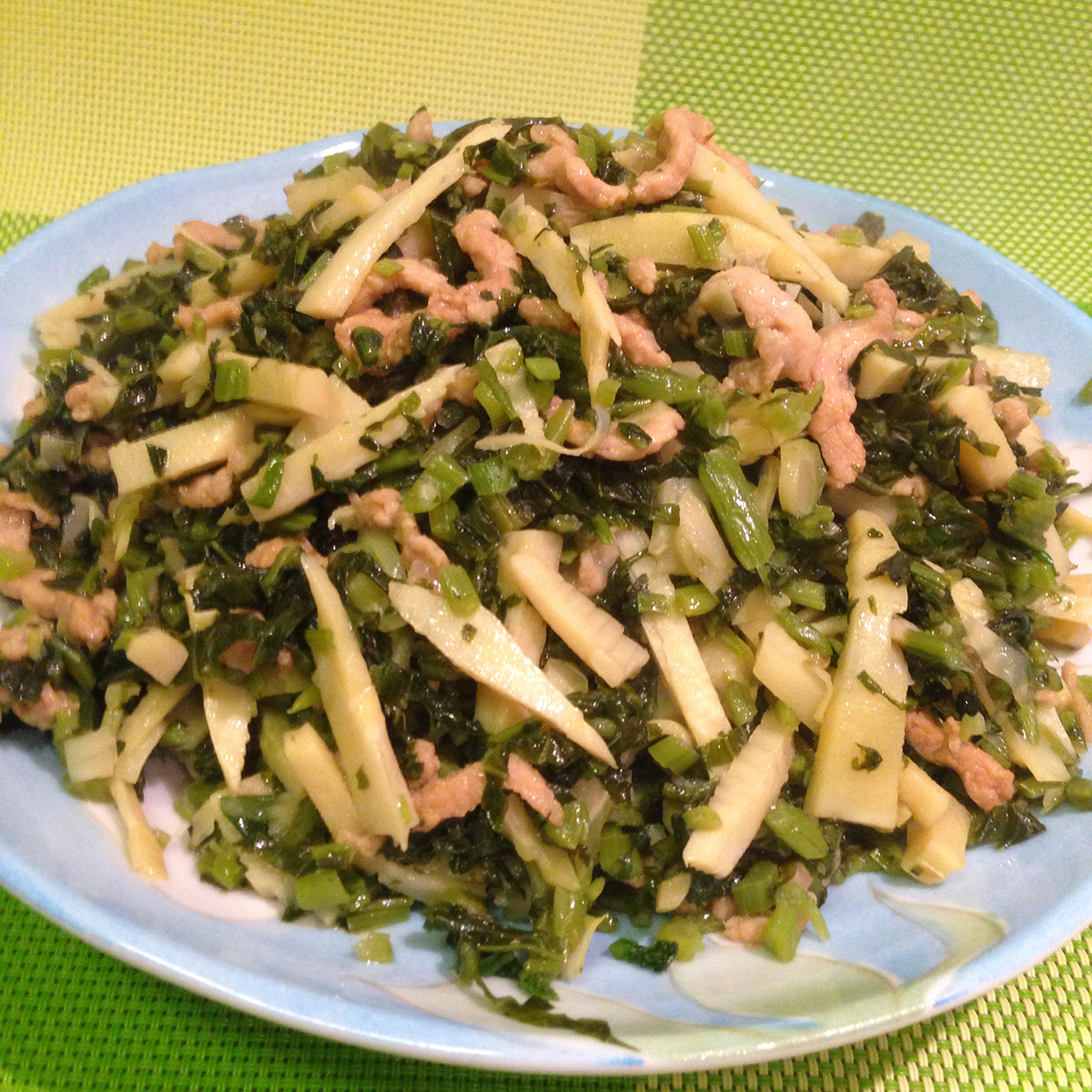 幸福快乐的北方人做的雪菜冬笋炒肉丝