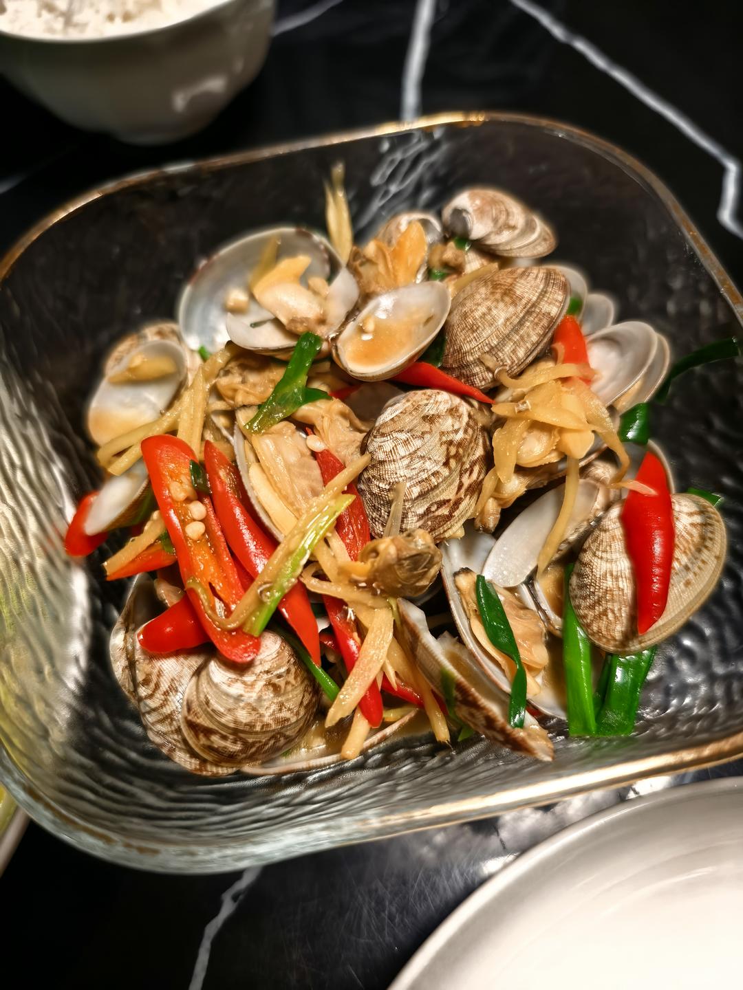 5分钟快手菜❗️秒杀路边摊爆炒花甲～好吃到爆