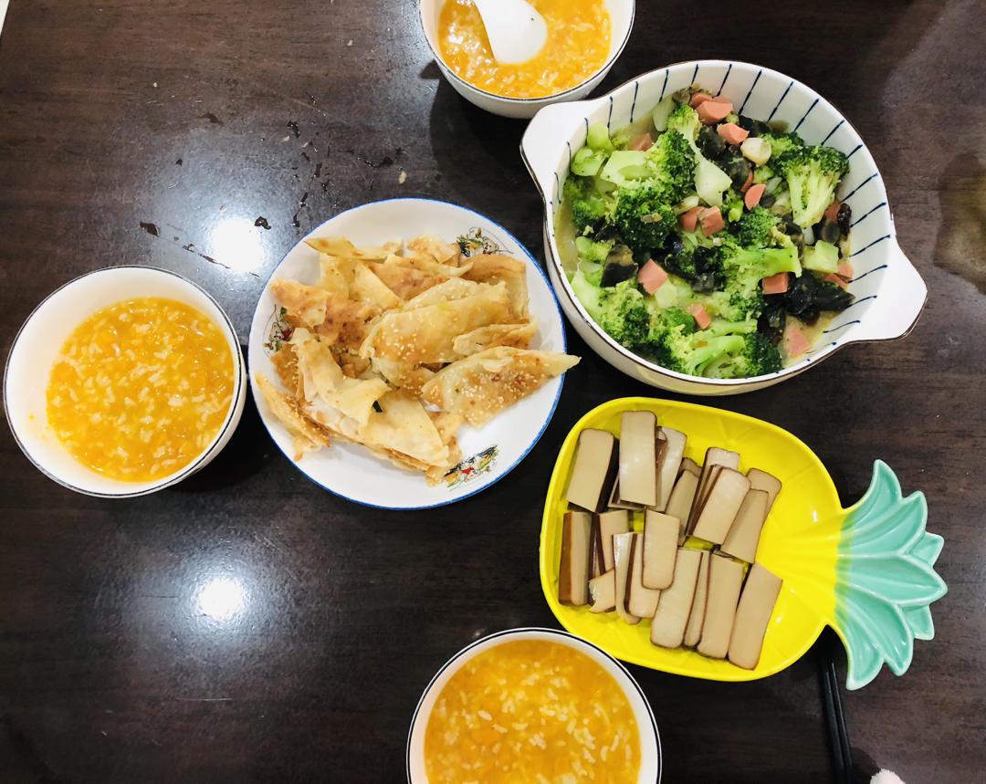 超快手早餐，营养南瓜粥 老少都爱的传统美食