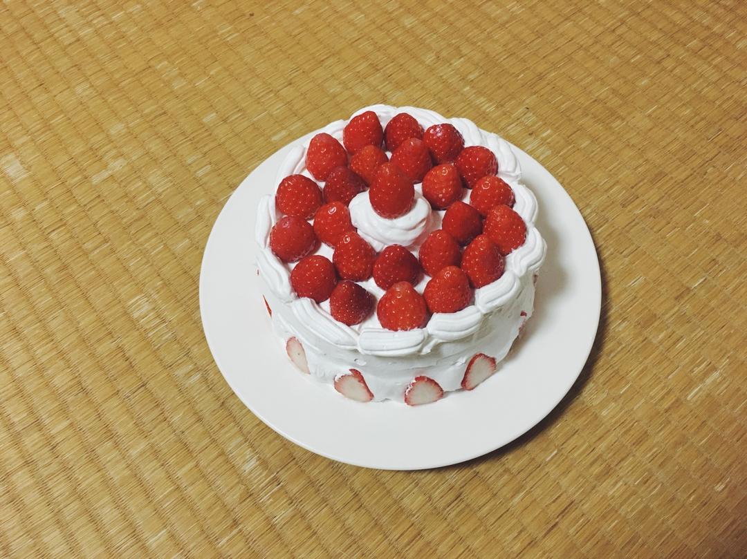 超简单的草莓芝士蛋糕