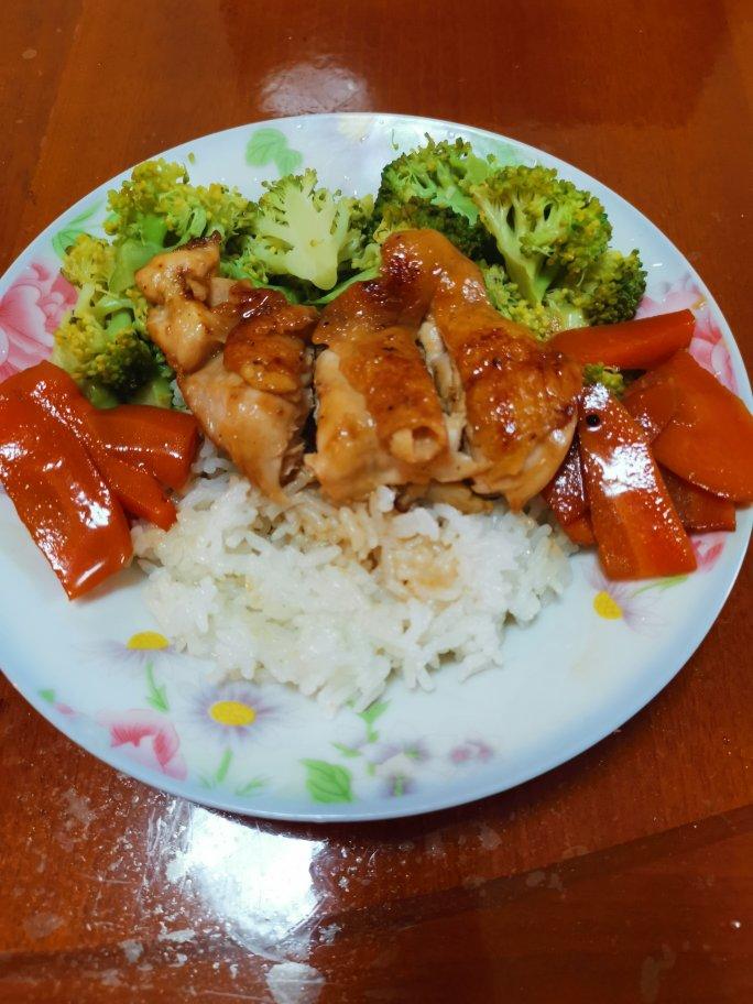 照烧鸡腿饭