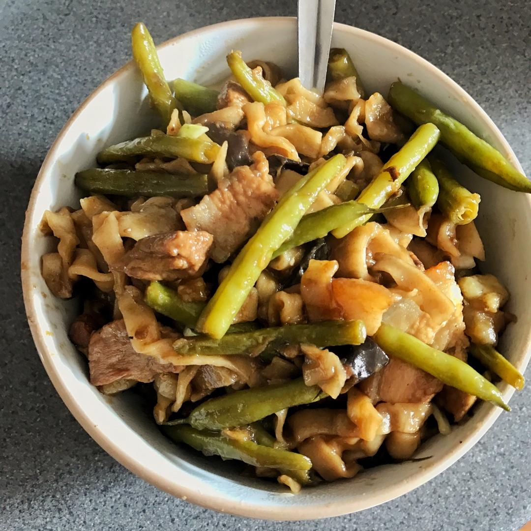 豆角焖面