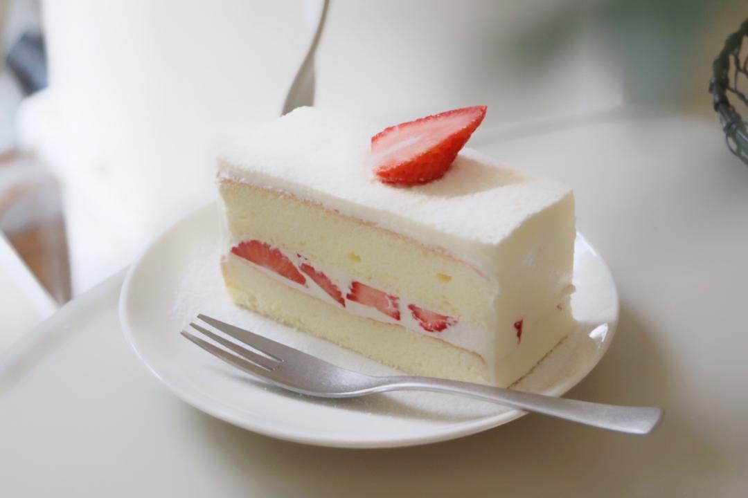 【视频】奶油草莓三明治