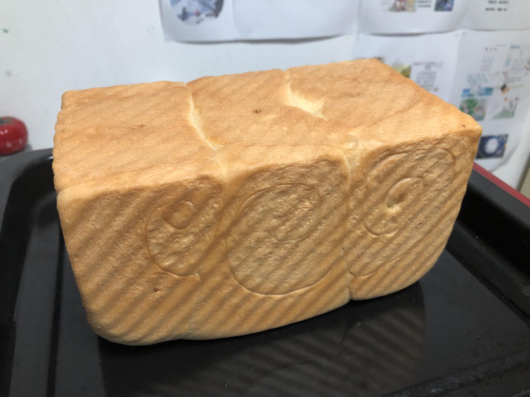 适合新手的一发奶香手撕吐司