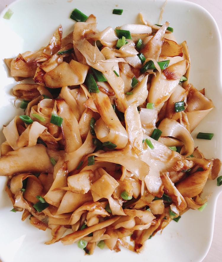 谁都能做好的素炒杏鲍菇