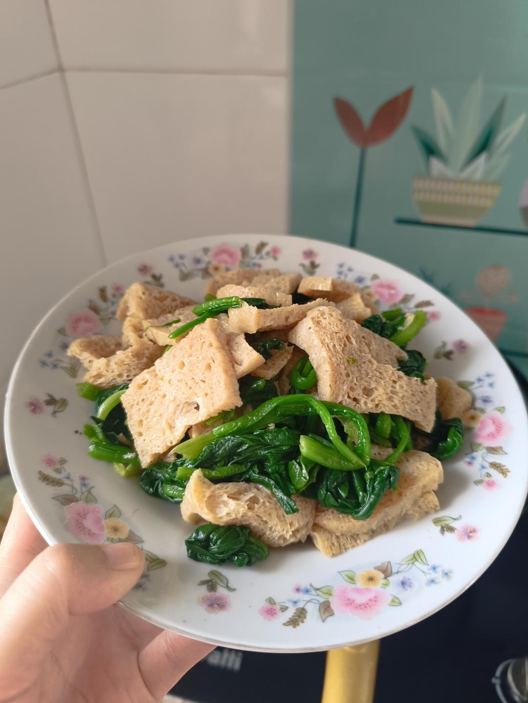菠菜面筋