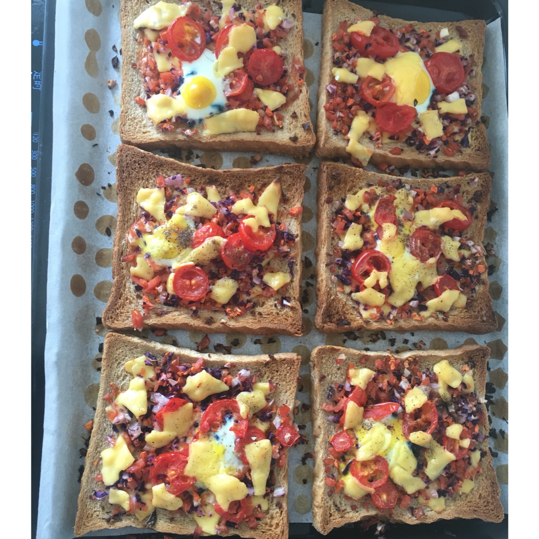 吐司培根小批萨