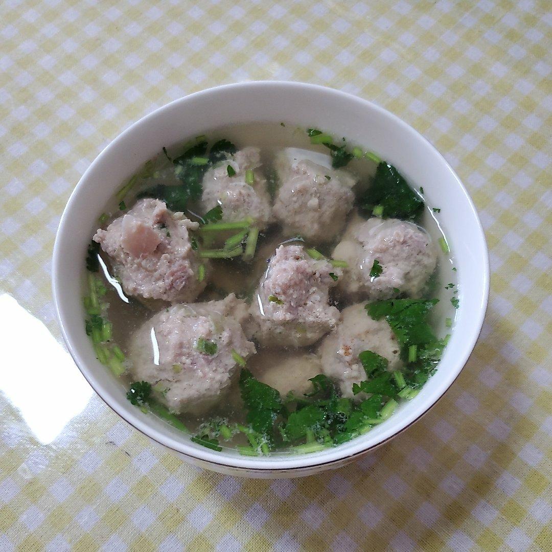 猪肉丸子汤