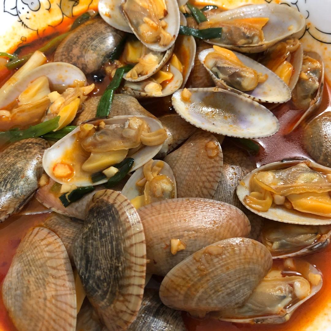 花蛤这么处理，快速干净还不腥，鲜嫩入味完胜外面饭店卖的