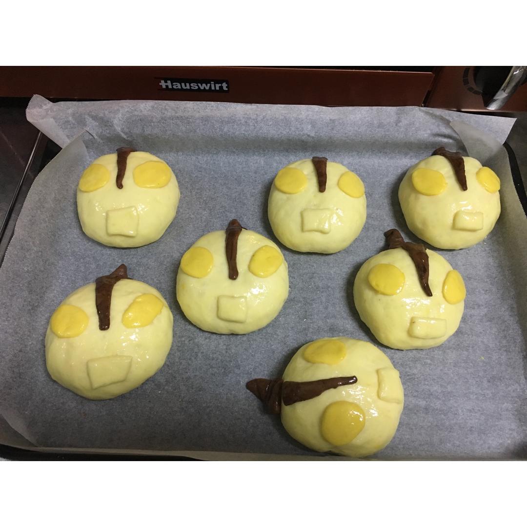 天香豆寇做的奥特曼面包