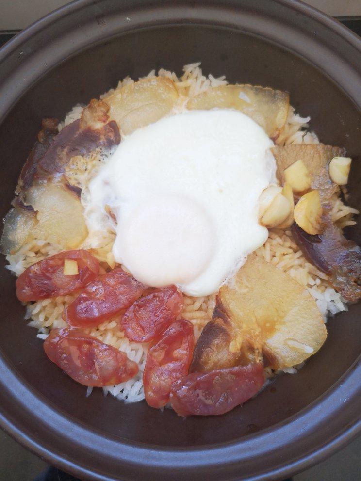 煲仔饭，从零到一教你做（内附香菇滑鸡和牛肉煲仔饭做法）