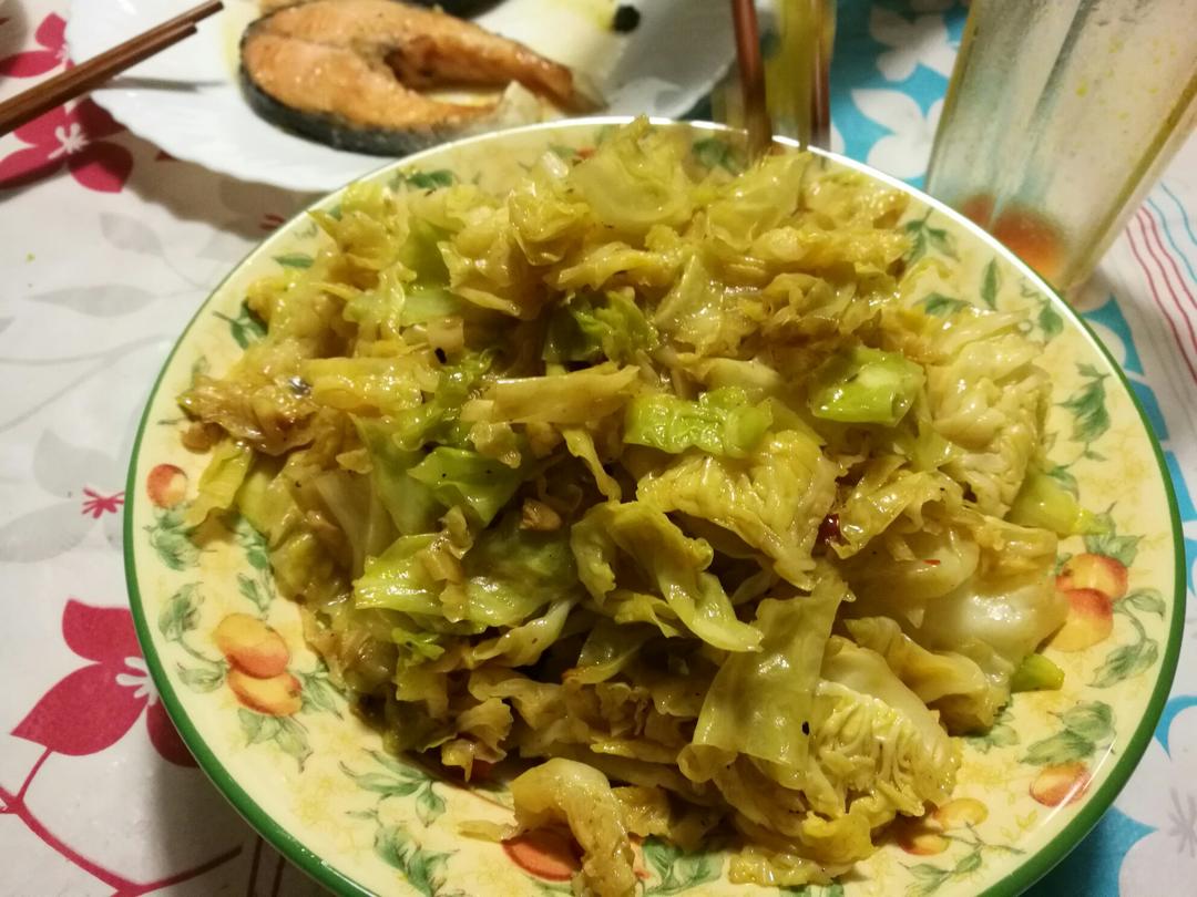 阿婆手撕包菜