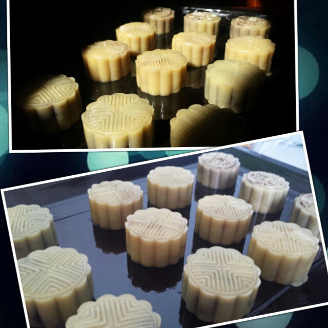 广式月饼——蛋黄莲蓉月饼