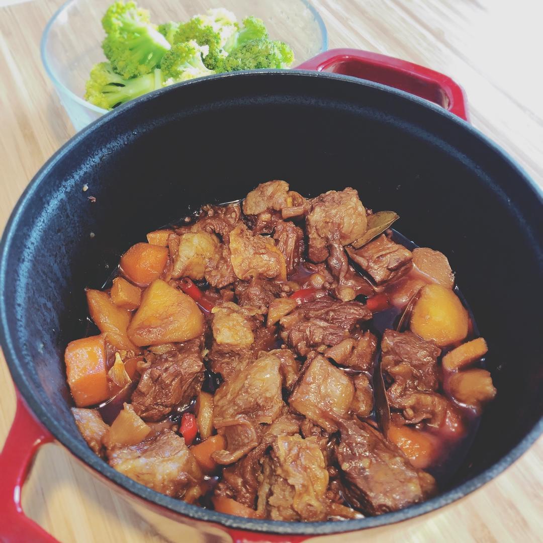 炖牛肉
