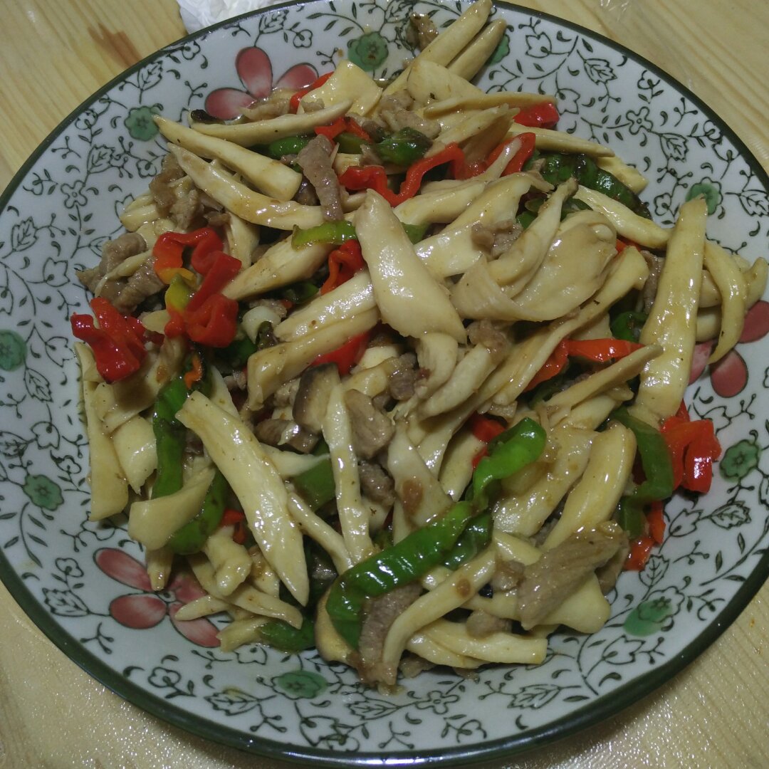 手撕杏鲍菇炒肉丝