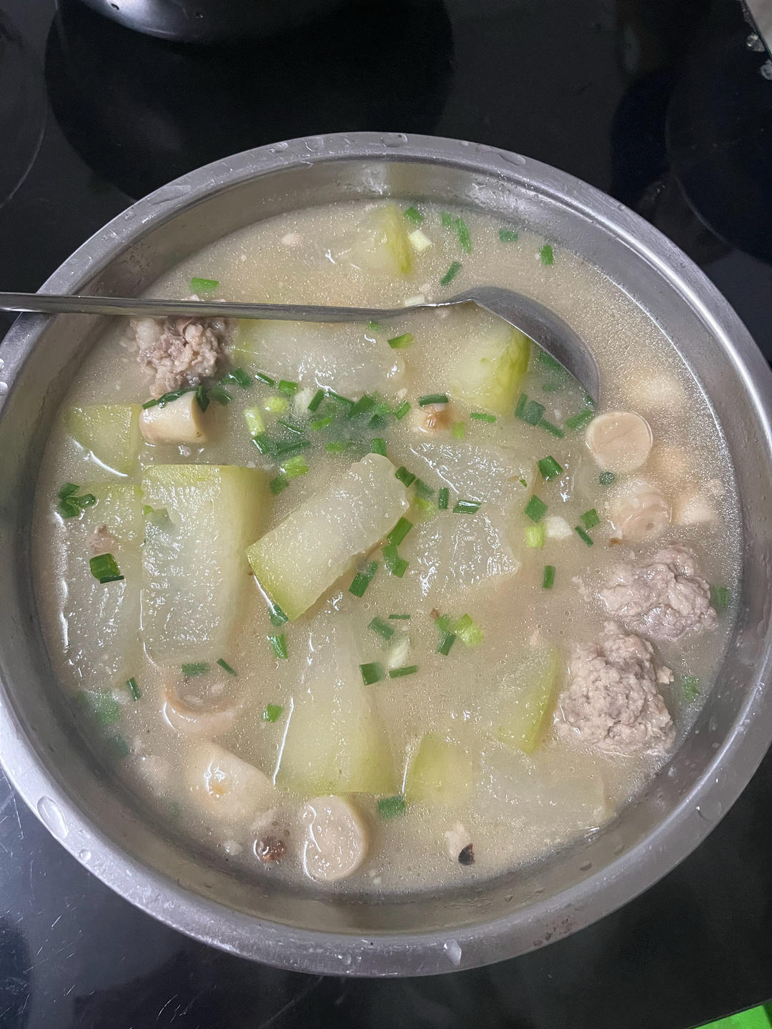 冬瓜口蘑肉丸汤