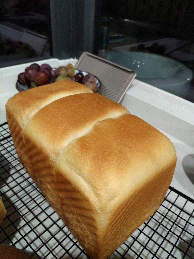 susie_rl7m做的吐司面包(猪油版)