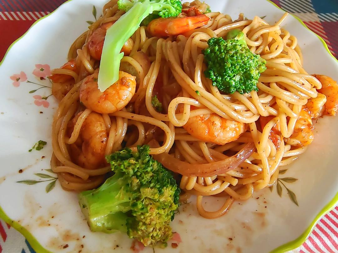 减脂|美味又低脂的虾油虾仁意大利面
