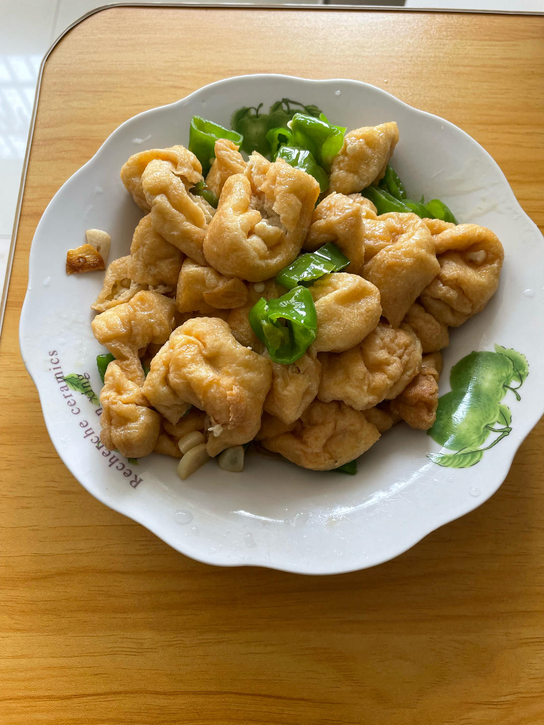 青椒油豆腐——这样做比肉还好吃的油豆腐