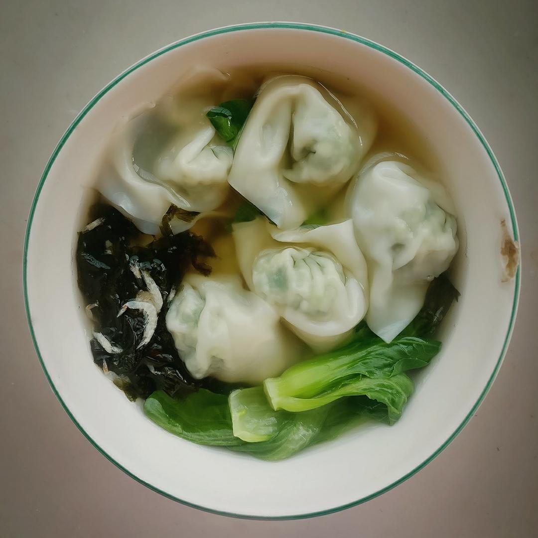 上海荠菜大馄饨