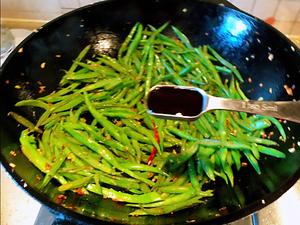 超级下饭的青椒扁豆丝❗️好吃不胖～的做法 步骤6