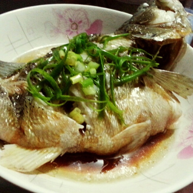 清蒸鲈鱼