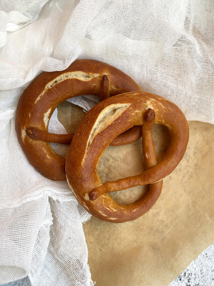 巴伐利亚碱水面包Brezen Pretzel