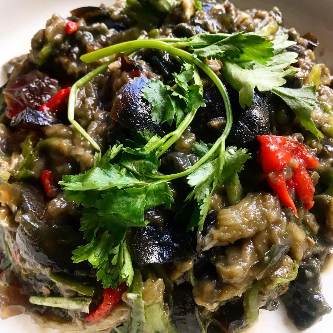 9215擂辣椒皮蛋茄子,丑香丑香开胃小菜的做法