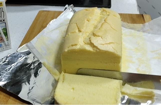 堪比柯基屁股
爆浆芝士🧀古早蛋糕