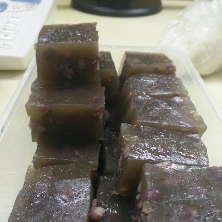 冰晶红豆马蹄糕