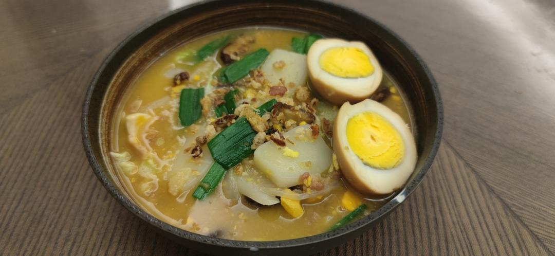【妈妈的味道】青菜肉丝年糕汤
