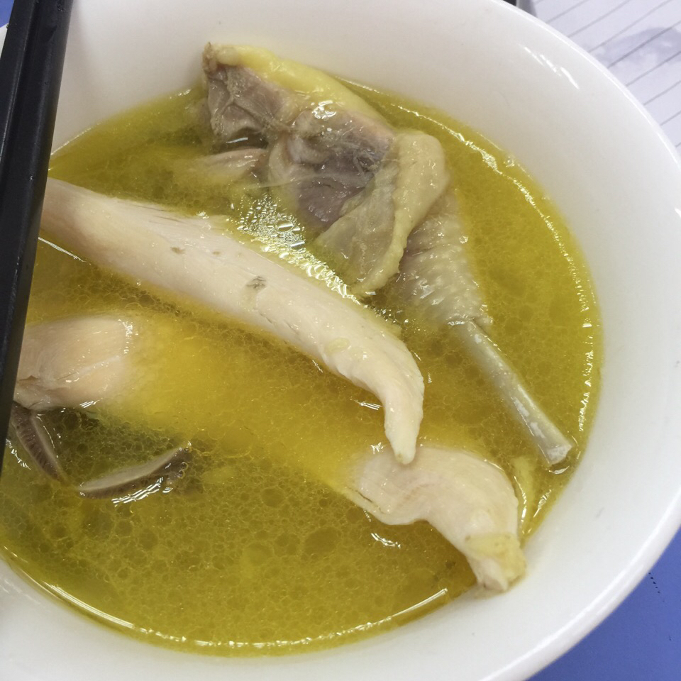 老鸡煲汤
