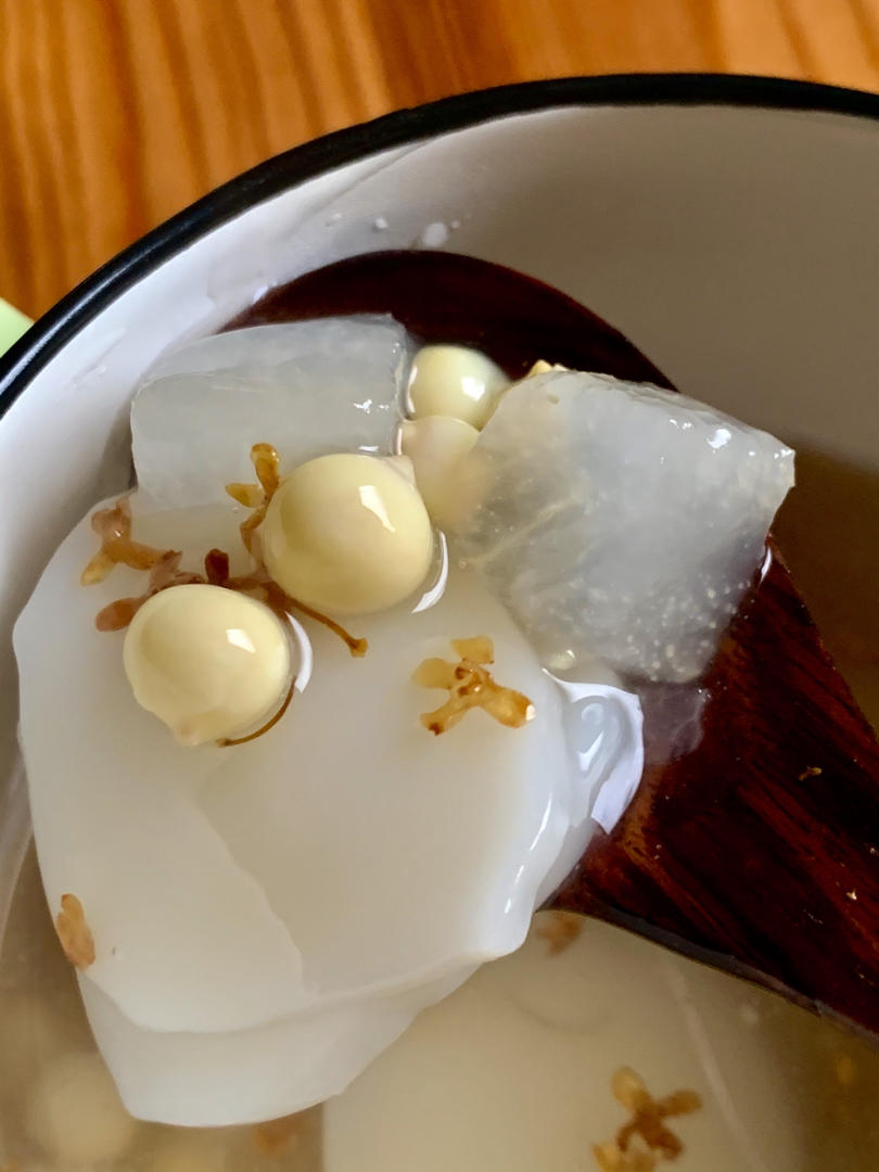 应季而食——桂花糖水鸡头米