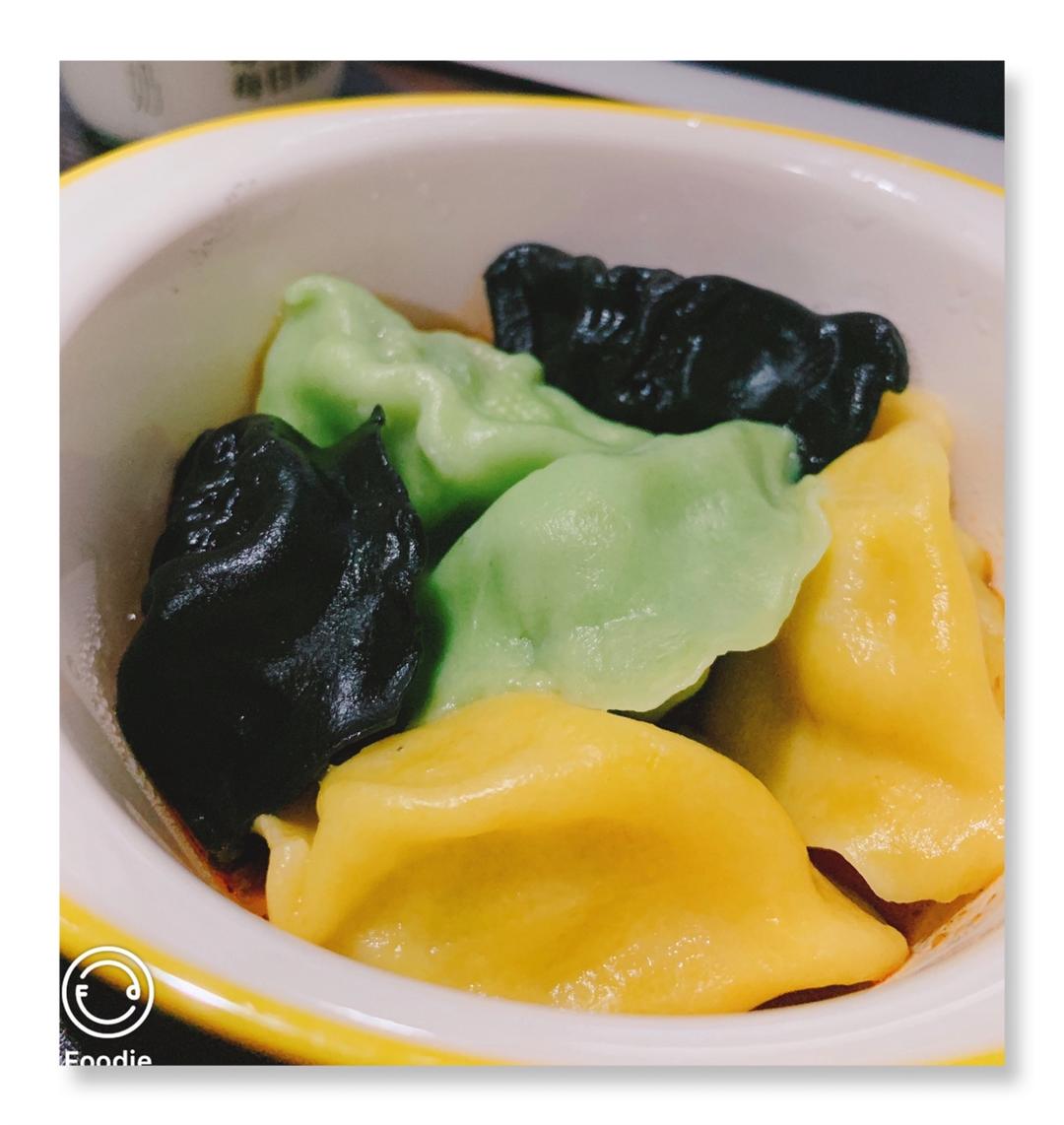 彩色水饺