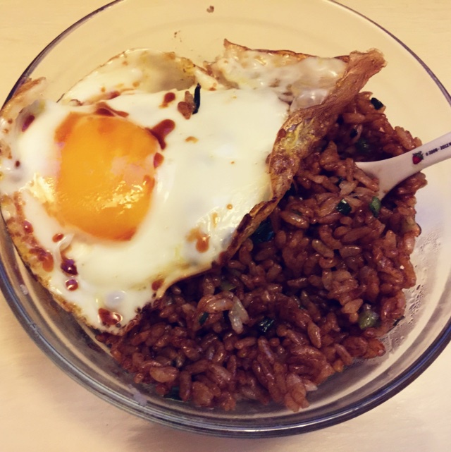 傻瓜版酱油炒饭