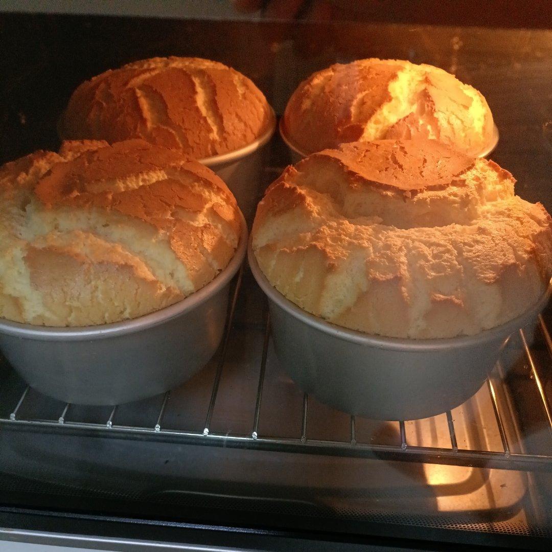 最好吃的戚风——奶油奶酪戚风