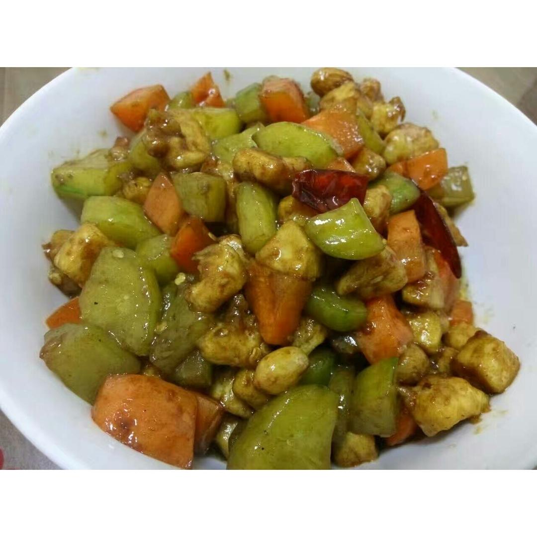 四川正宗宫保鸡丁