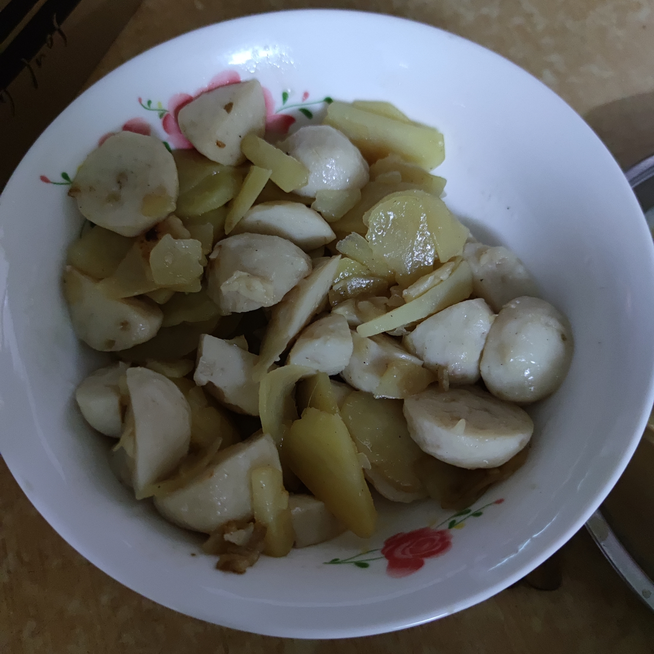 土豆片炒墨鱼丸👍🏻👍🏻👍🏻（5分钟搞定！巨简单！）