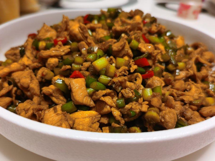荞麦窝头夹外婆菜