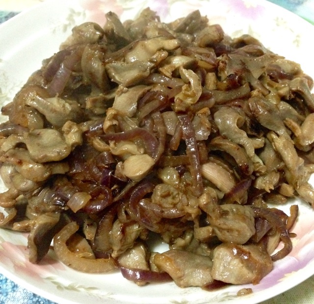 孜然洋葱炒鸡胗