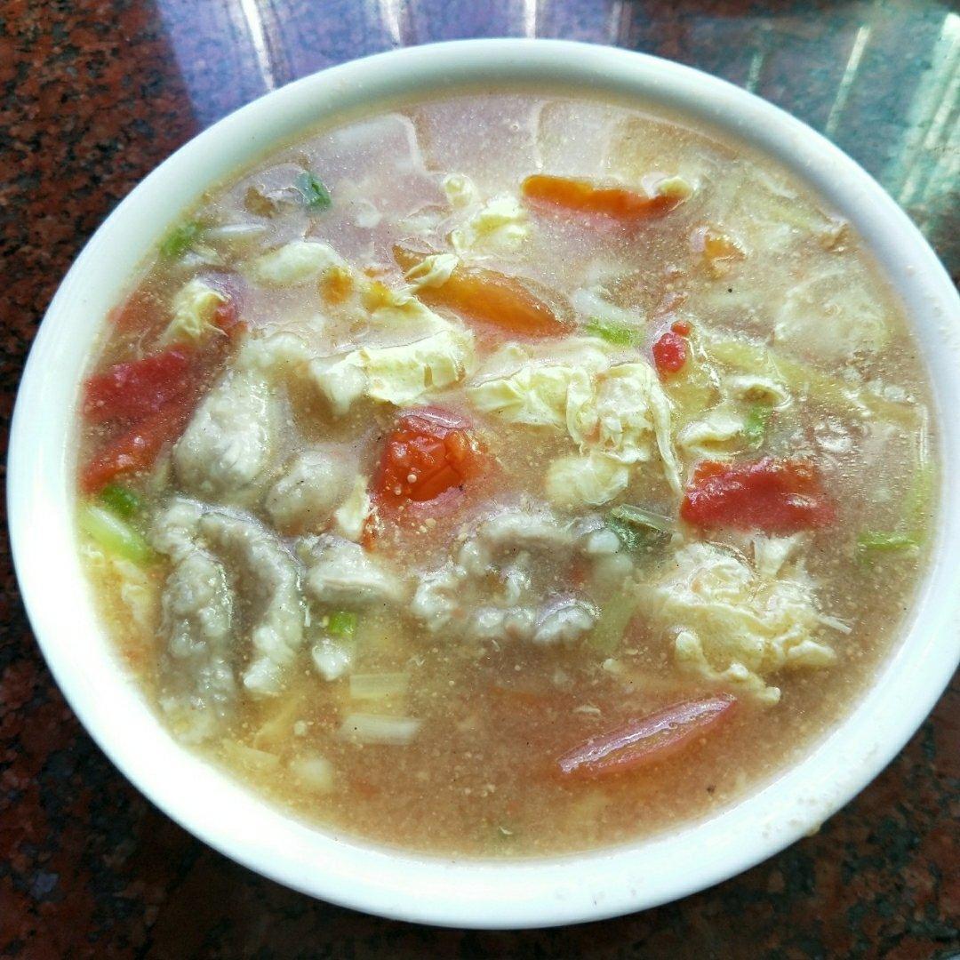 番茄鸡蛋滑肉汤（火烧馍标配）