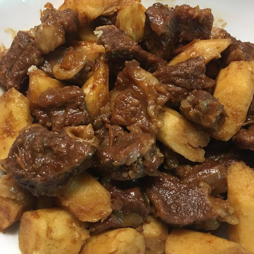 炖牛肉