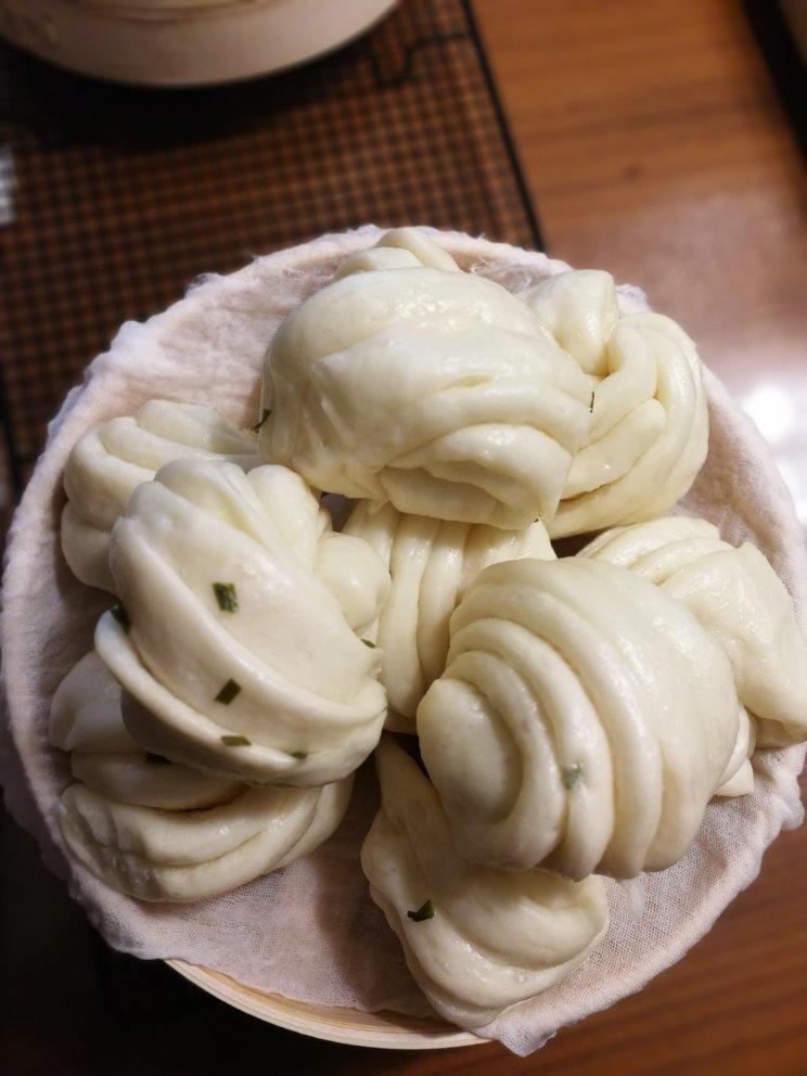 葱油花卷 Steamed Roll