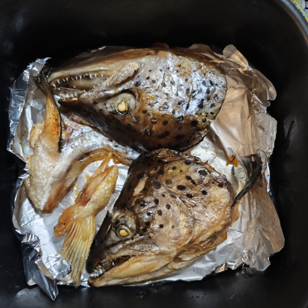 大和风味之盐烤三文鱼头