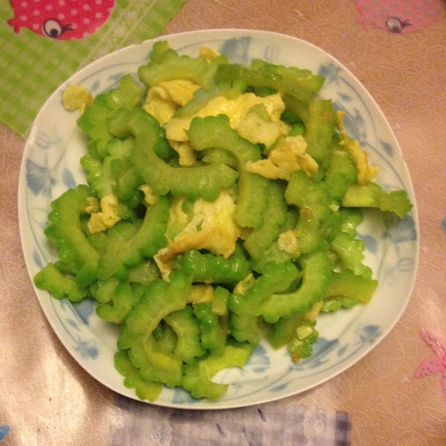 苦瓜炒蛋