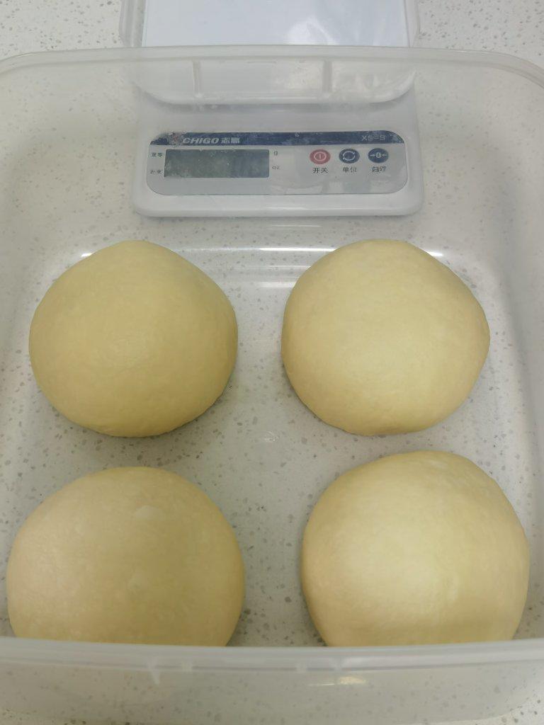 妃娟经典——100%冷藏中种醇奶吐司