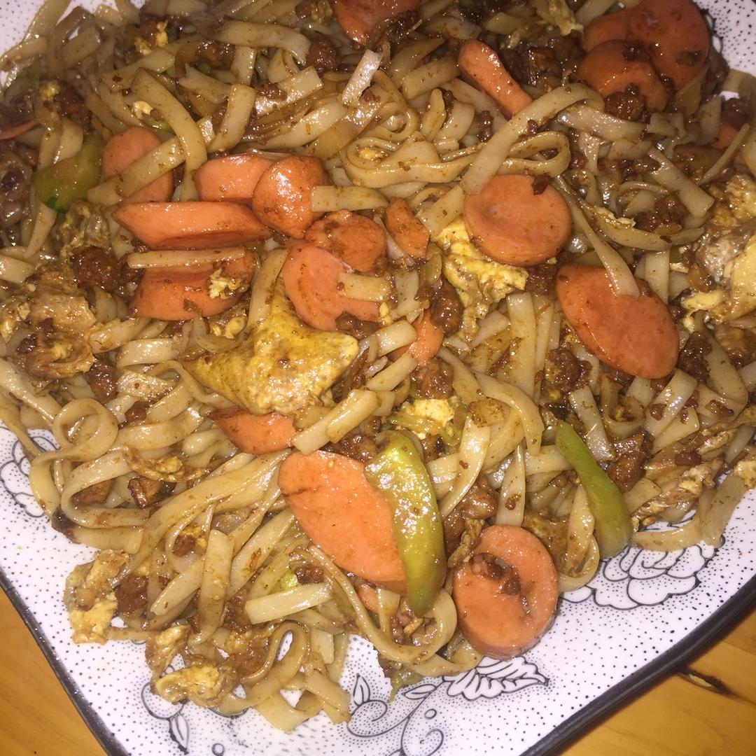 “一大盘”炒面