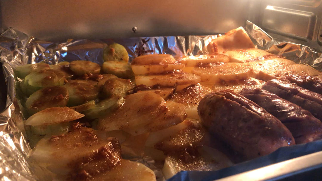 自制烤箱版烧烤，简单好吃过烧烤摊